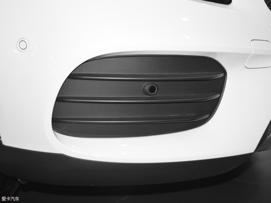 2017YGLA GLA 260 4MATIC \