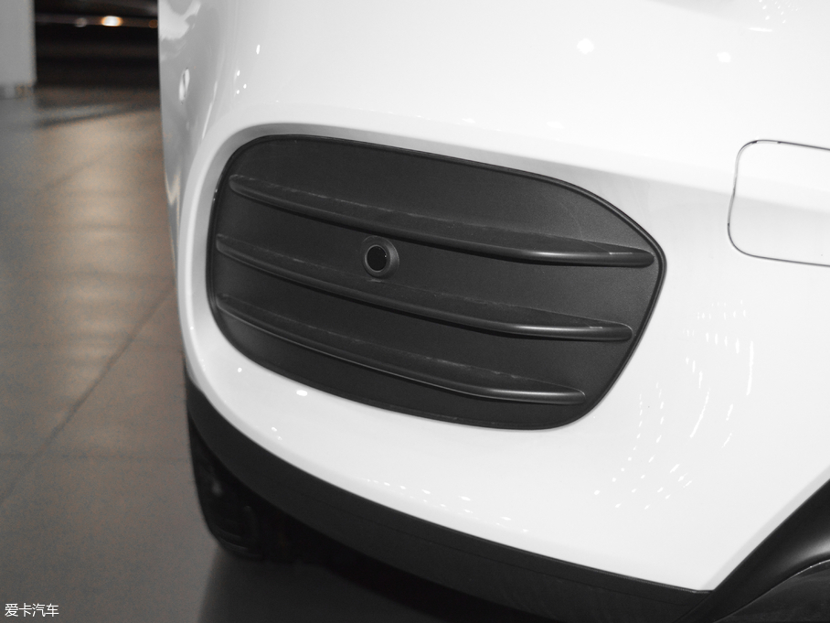 2017YGLA GLA 260 4MATIC \