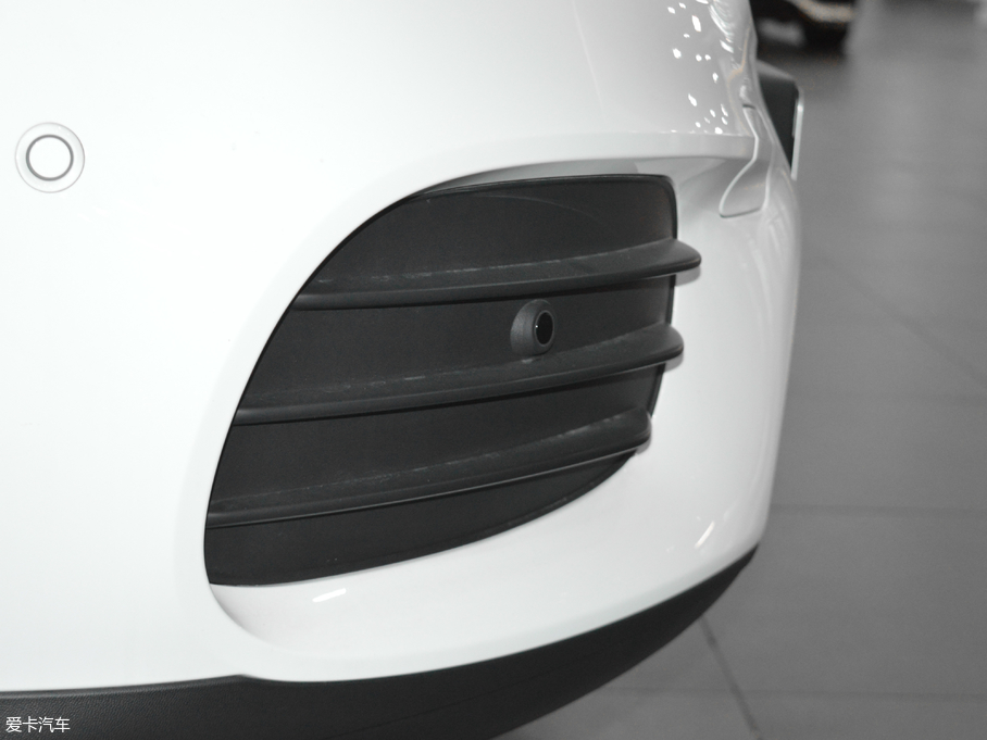 2017YGLA GLA 260 4MATIC \