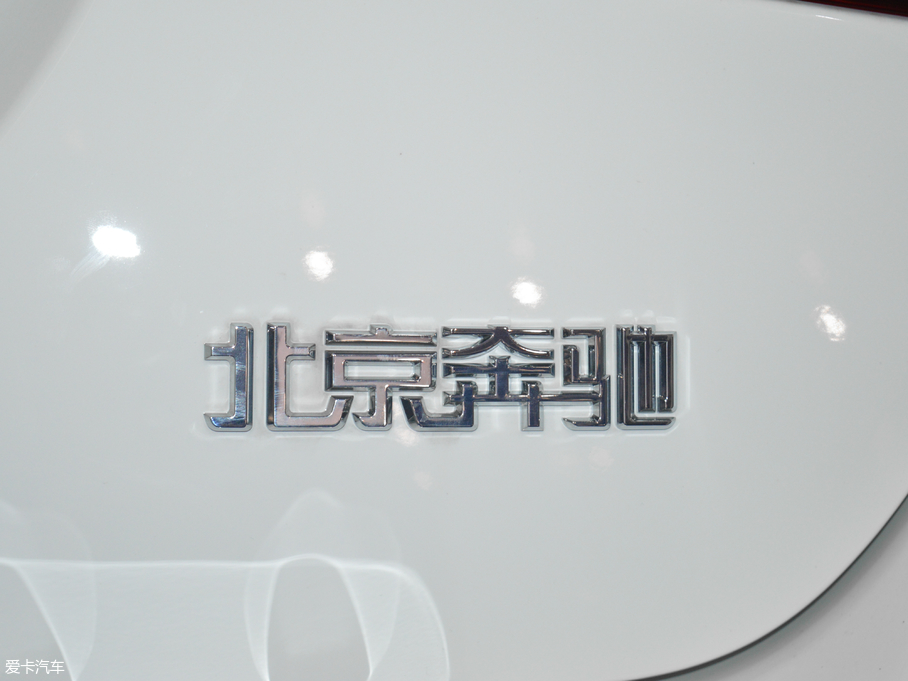 2017YGLA GLA 260 4MATIC \(yn)