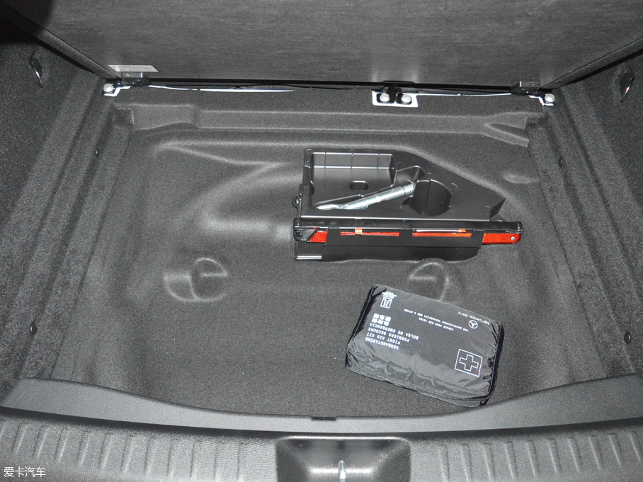 2017YGLA GLA 260 4MATIC \(yn)(dng)