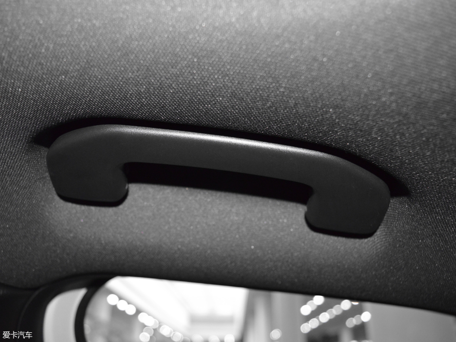 2017YGLA GLA 260 4MATIC \