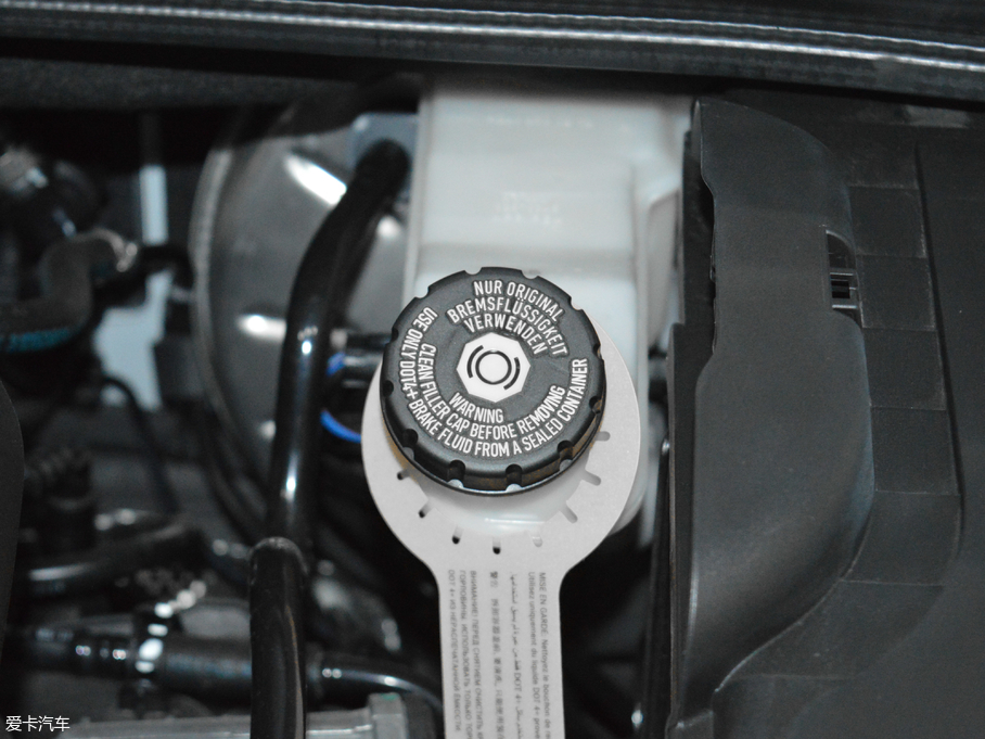 2017YGLA GLA 260 4MATIC \