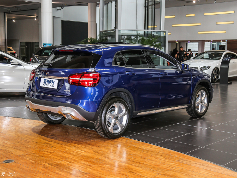 2017YGLA GLA 200 r(sh)