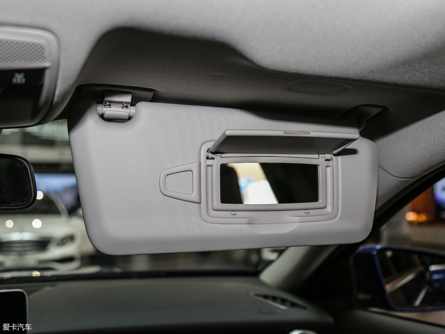 2017YGLA GLA 200 r