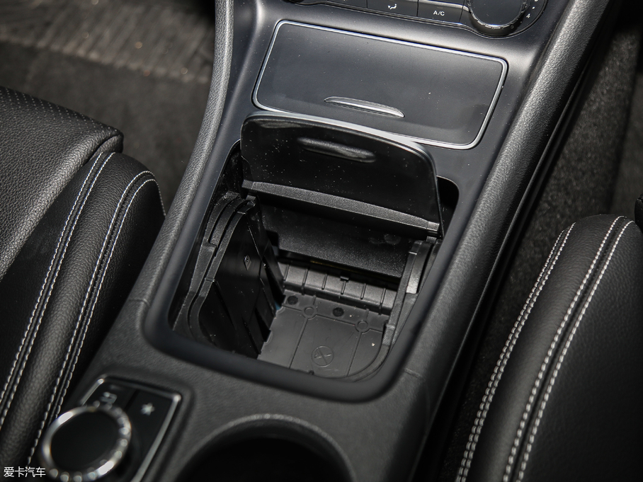 2017YGLA GLA 200 r