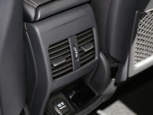 2017GLA 260 4MATIC \(yn) g