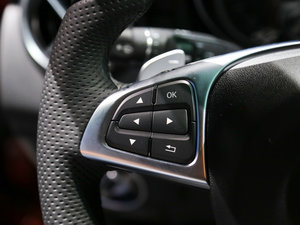 2017GLA 260 4MATIC \ п؅^