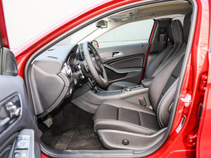 2017GLA 220 4MATIC r ǰſg