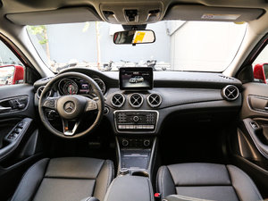 2017GLA 220 4MATIC r ȫ