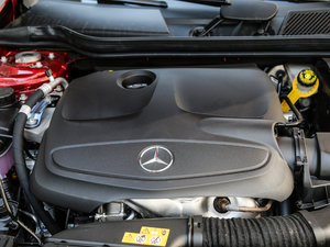 2017GLA 220 4MATIC r lәC