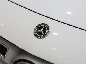 2017GLA 200 r (x)(ji)^