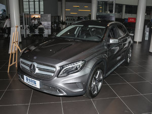 2017GLA 220 4MATIC  ǰ45