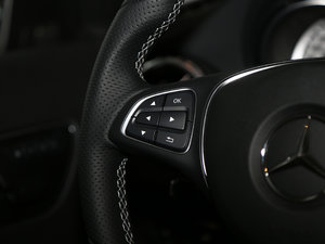 2017GLA 220 4MATIC A п؅^