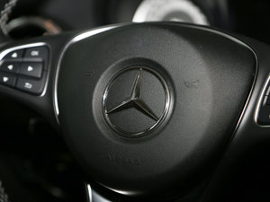 2017GLA 220 4MATIC A п؅^