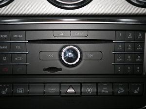 2017GLA 220 4MATIC A п؅^