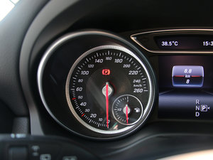 2017GLA 200 Ӹ п؅^