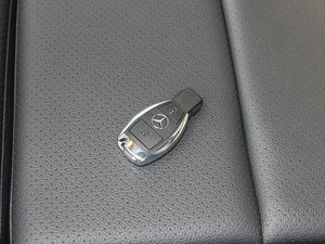 2017款GLA 200 动感型 车钥匙
