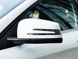 2017GLA 220 4MATIC r(sh) (x)(ji)^