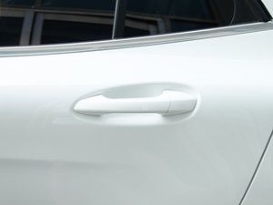 2017GLA 220 4MATIC r(sh) (x)(ji)^