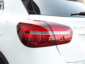 2017GLA 220 4MATIC r(sh) (x)(ji)^