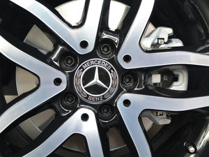 2017GLA 200 r(sh) (x)(ji)^