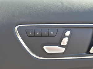 2017GLA 220 4MATIC A g