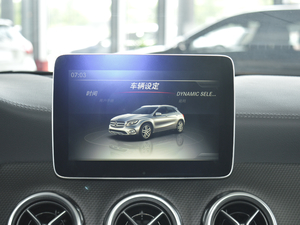 2017GLA 220 4MATIC r п_@ʾ