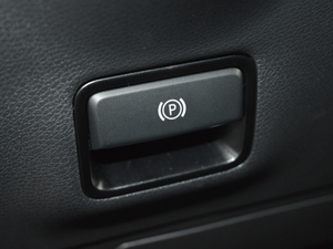 2017GLA 220 4MATIC r v܇Ƅ