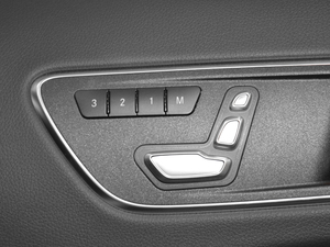 2017GLA 260 4MATIC \ g