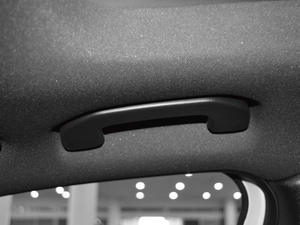 2017GLA 260 4MATIC \ g