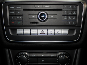 2017GLA 200 r п؅^(q)