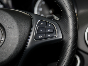 2017GLA 200 r п؅^(q)