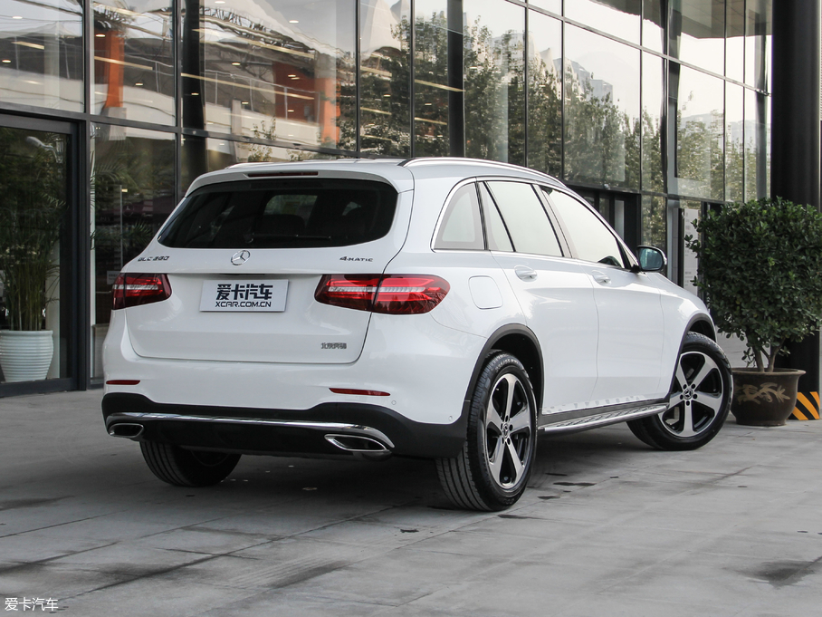 2018YGLC GLC 260 4MATIC A