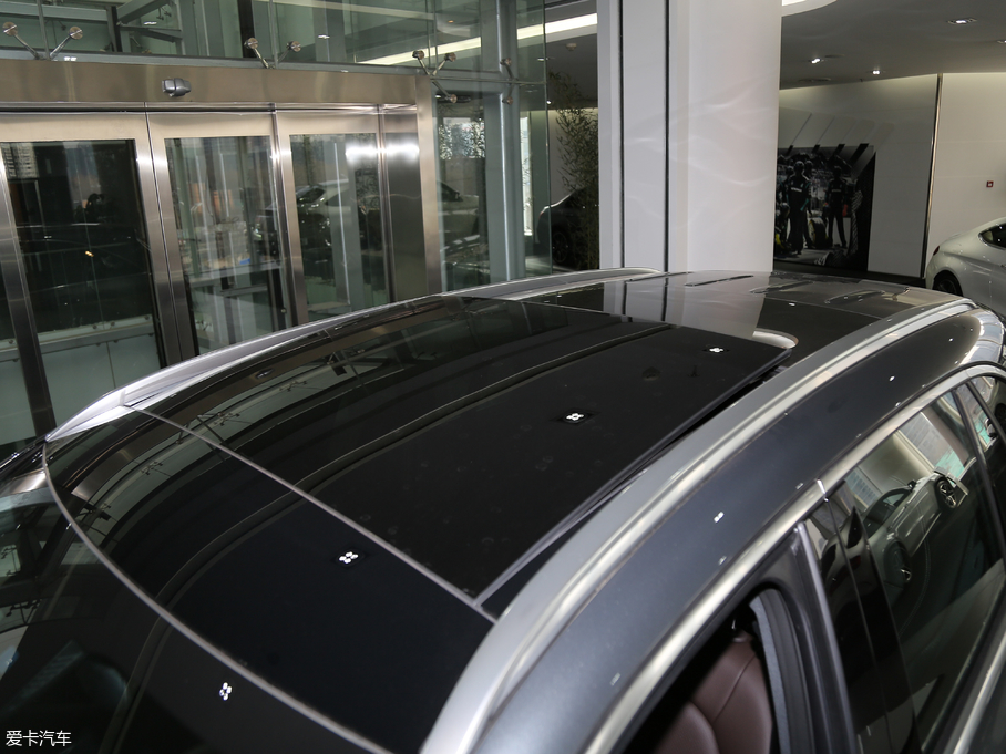 2018YGLC GLC 300 4MATIC A