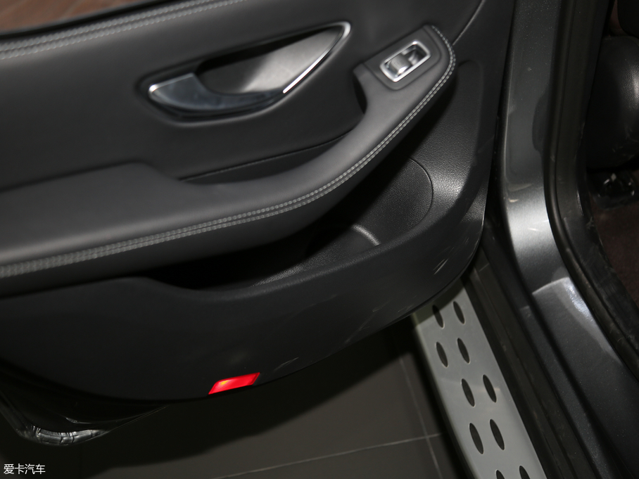 2018YGLC GLC 300 4MATIC A