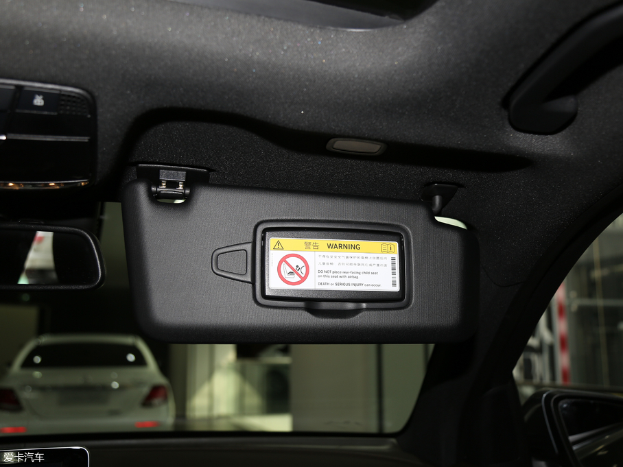 2018YGLC GLC 300 4MATIC A