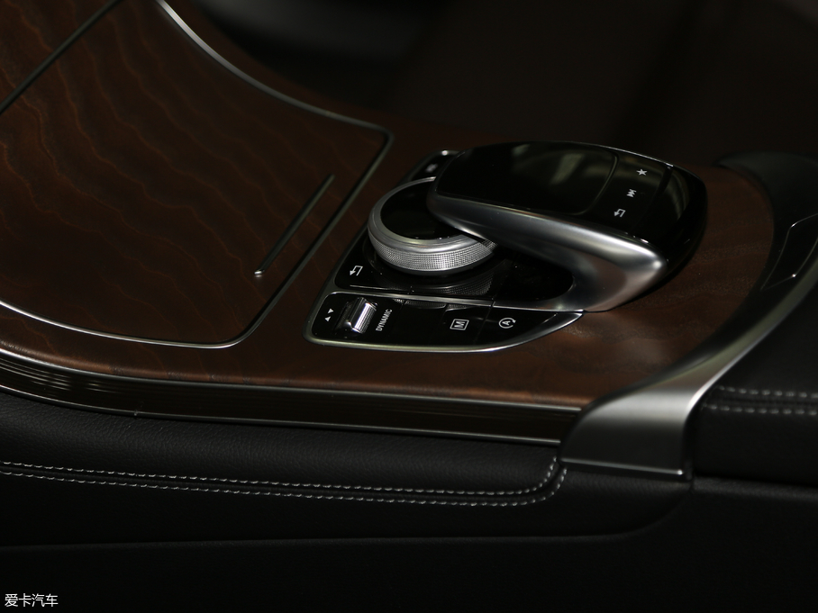 2018YGLC GLC 300 4MATIC A