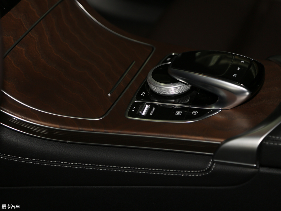 2018YGLC GLC 300 4MATIC A