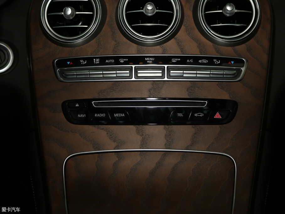 2018YGLC GLC 300 4MATIC A