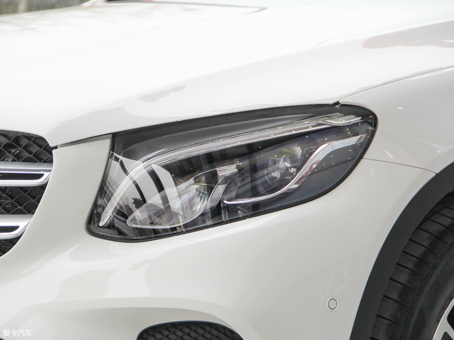 2018YGLC GLC 260 4MATIC Ӹ