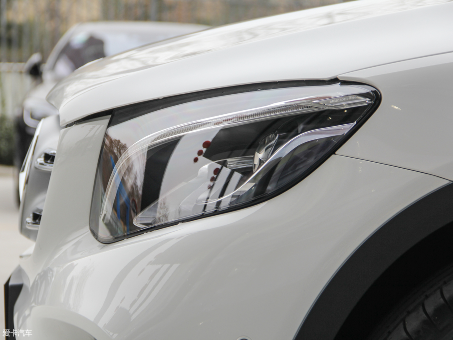 2018YGLC GLC 260 4MATIC Ӹ