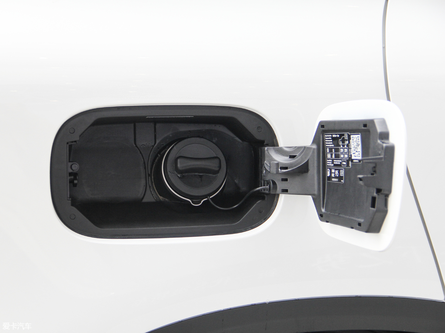 2018��YGLC GLC 260 4MATIC �Ӹ���