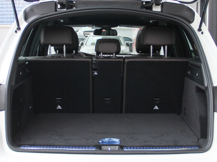 2018YGLC GLC 260 4MATIC Ӹ