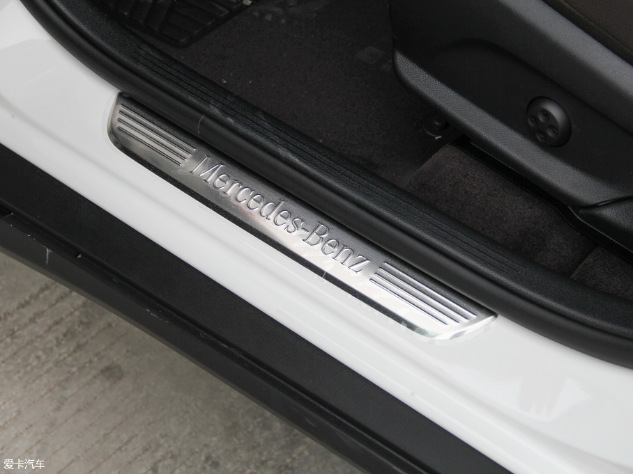 2018YGLC GLC 260 4MATIC Ӹ