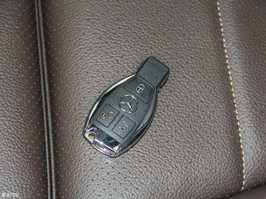 2018YGLC GLC 260 4MATIC Ӹ