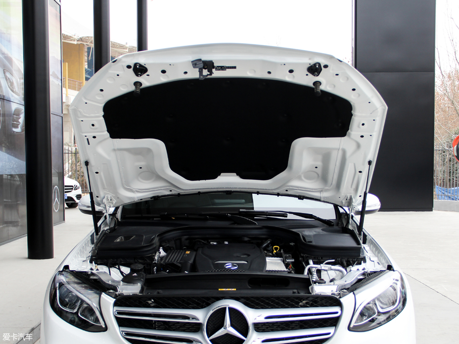 2018��YGLC GLC 260 4MATIC �Ӹ���