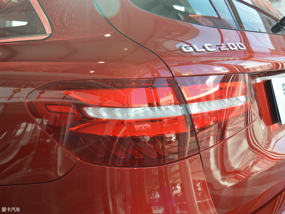 2018YGLC GLC 200 4MATIC