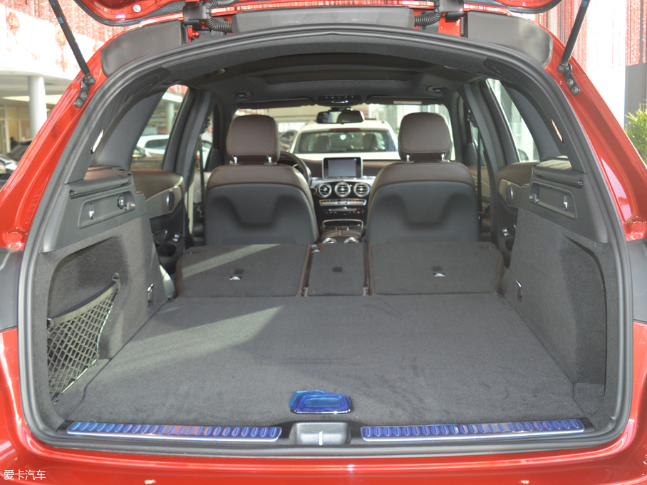 2018YGLC GLC 200 4MATIC