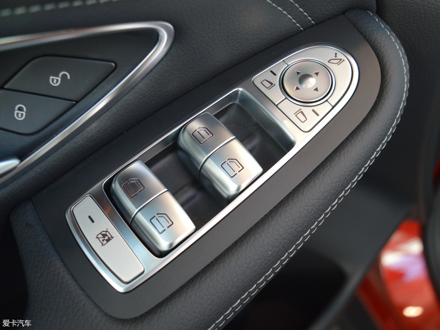 2018YGLC GLC 200 4MATIC